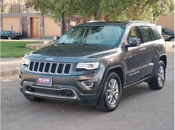 2015 Jeep Grand Cherokee in Jeddah