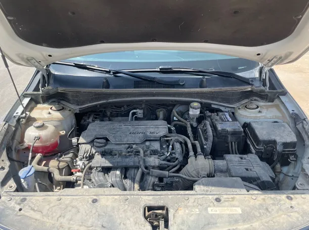 Car image 23