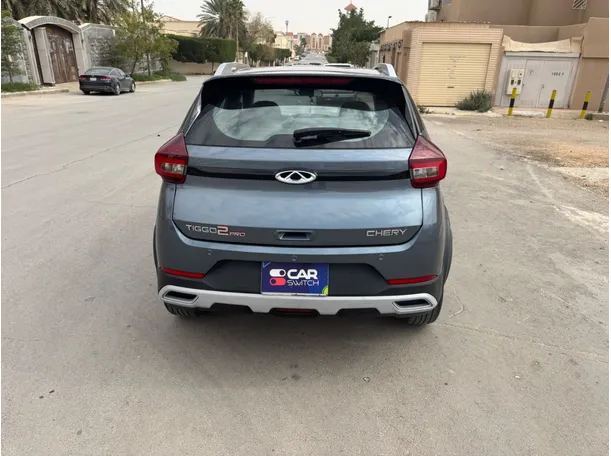 Car image 5