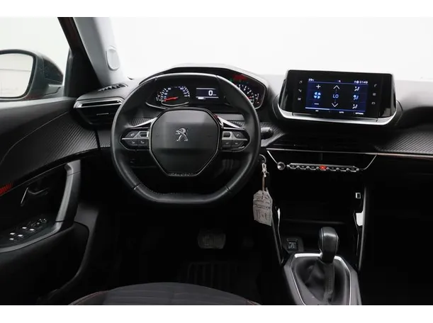 Car image 15