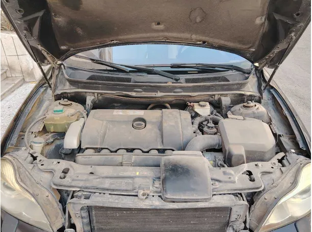 Car image 37