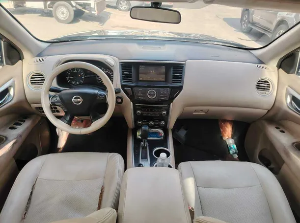 Car image 21