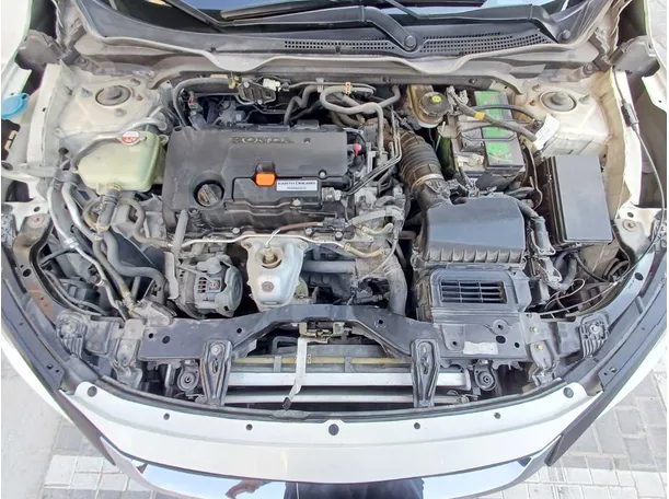 Car image 20