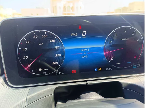 Car image 33