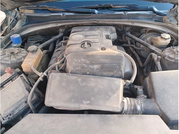Car image 21