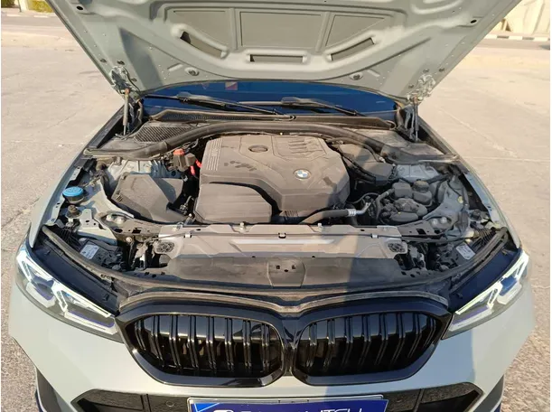Car image 38