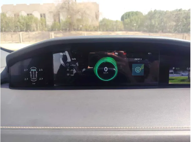 Car image 24