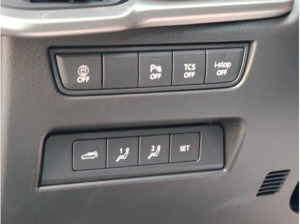 Car image 31