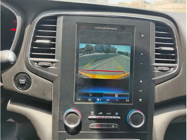 Car image 24