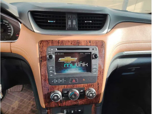 Car image 27