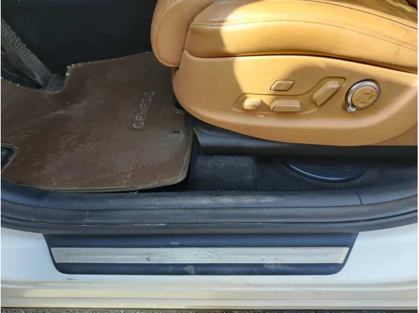 Car image 41