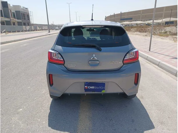 Car image 6