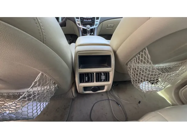 Car image 23