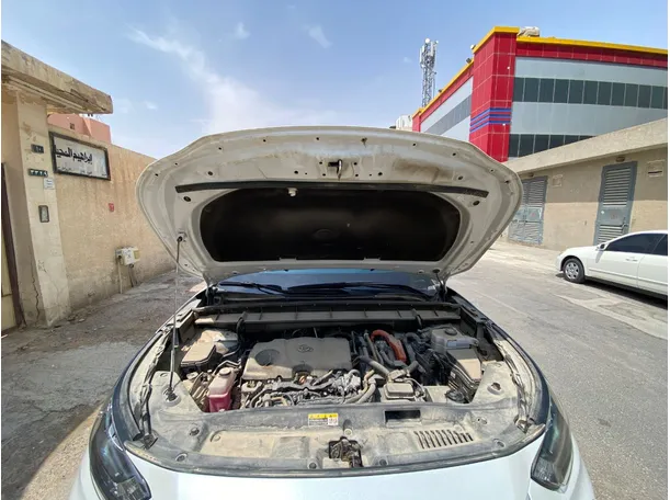Car image 27