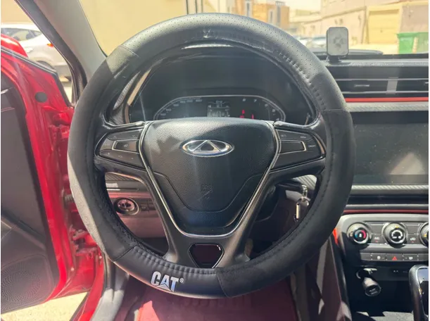 Car image 17