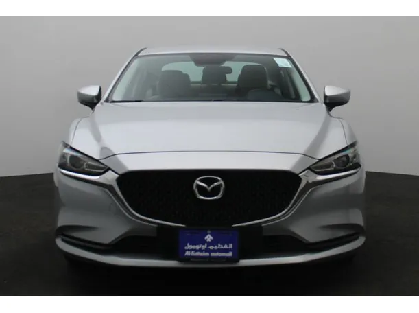 Car image 11
