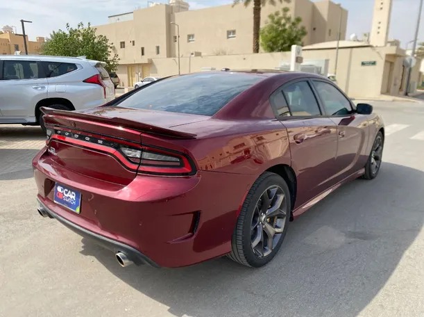 Car image 5