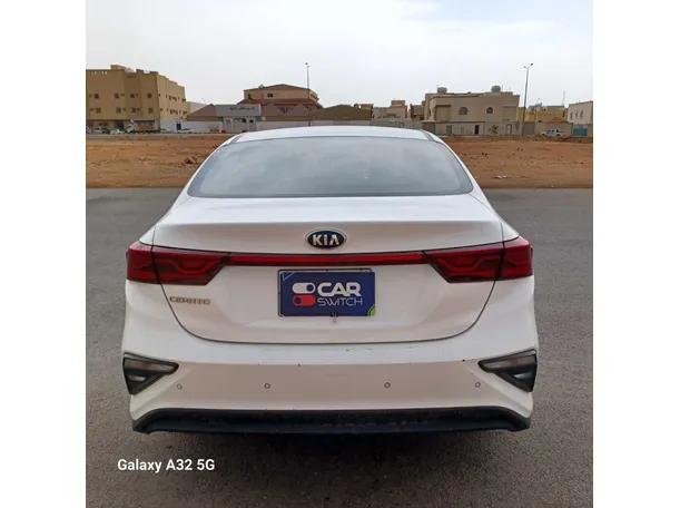 Car image 6