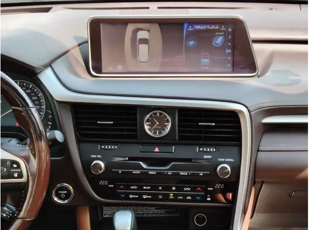 Car image 23