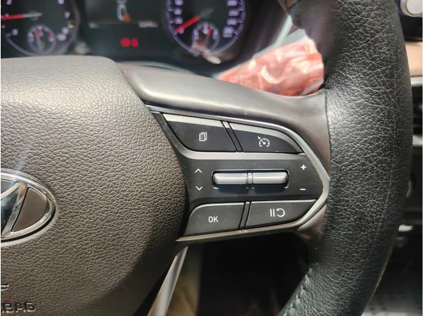 Car image 39
