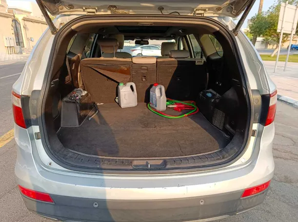 Car image 27