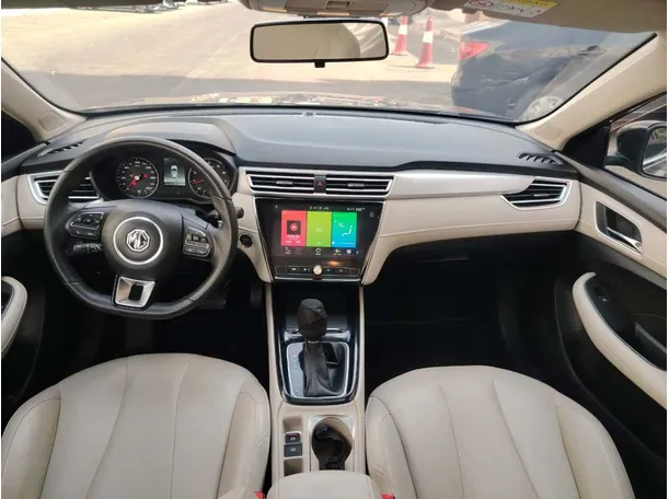 Car image 22