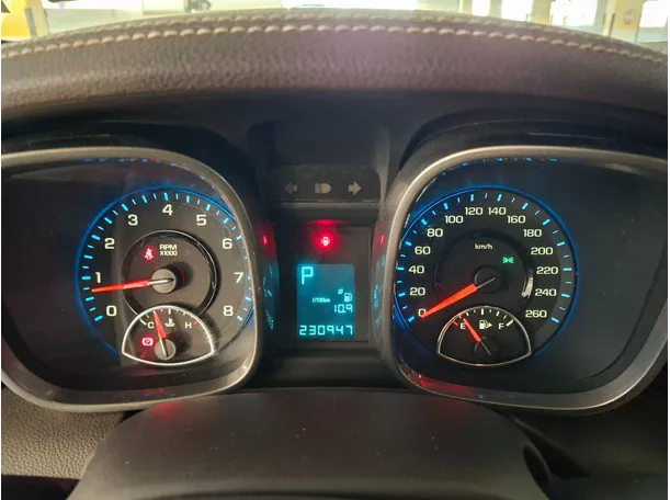 Car image 17