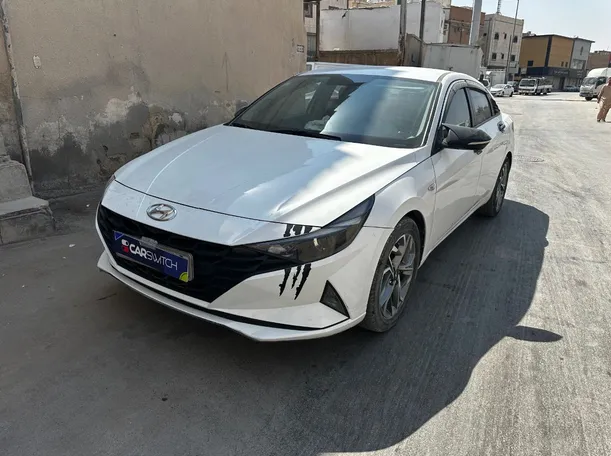 2022 Hyundai Elantra in Riyadh
