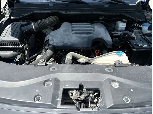 Car image 27