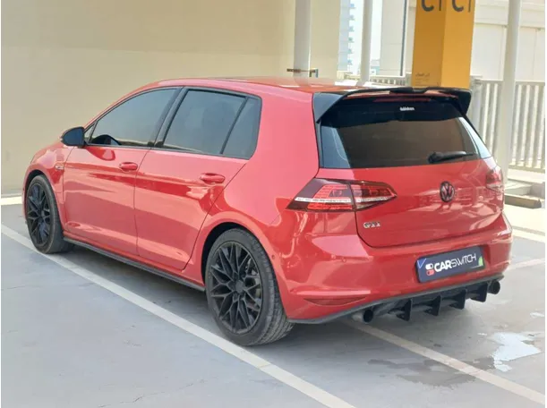Car image 7