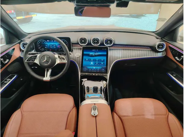 Car image 20