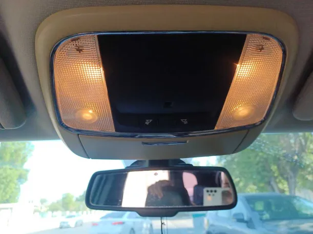 Car image 21