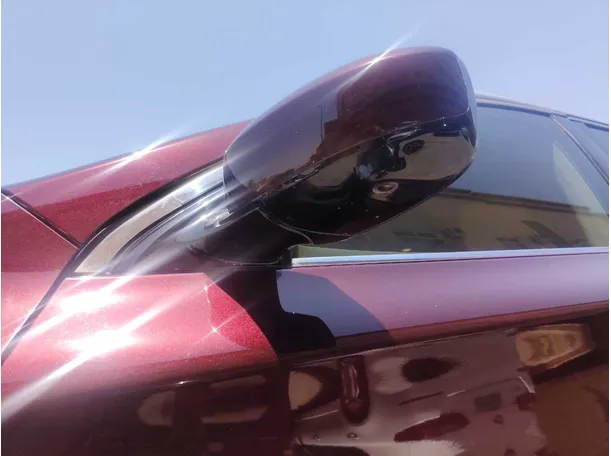 Car image 25