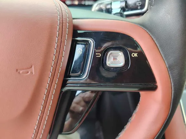 Car image 33