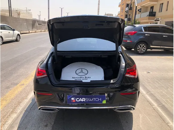 Car image 11