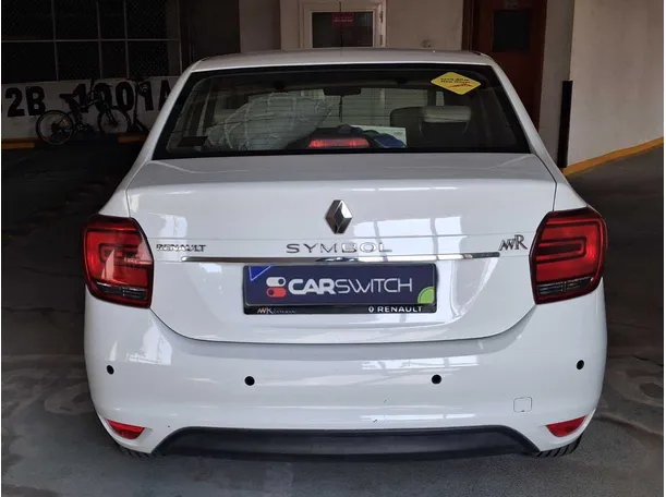 Car image 6