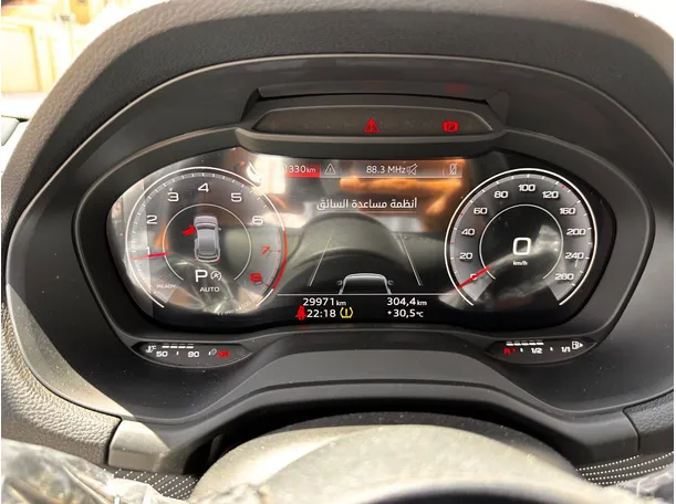 Car image 21