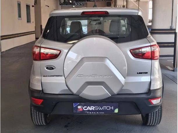 Car image 6