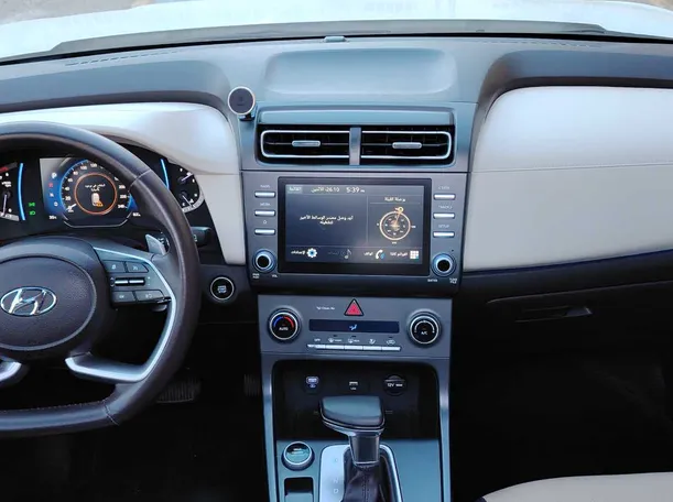 Car image 22