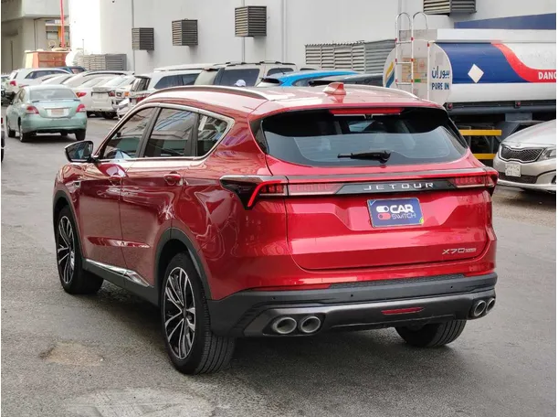 Car image 7