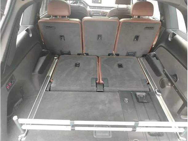 Car image 31