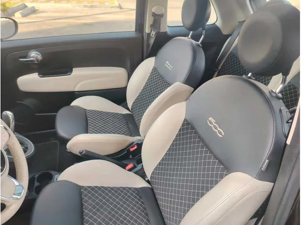 Car image 16
