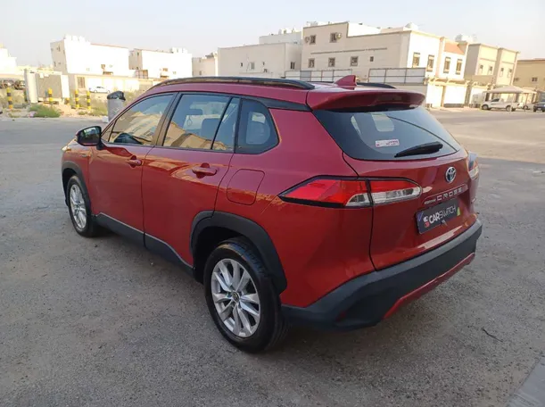 Car image 7