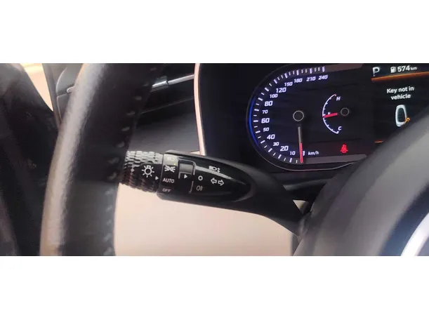 Car image 22