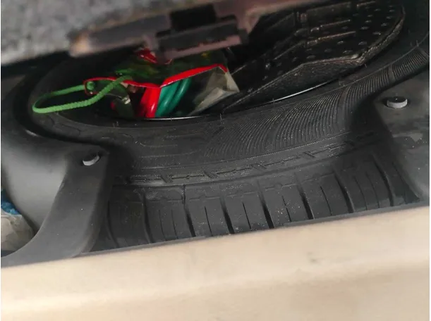 Car image 41
