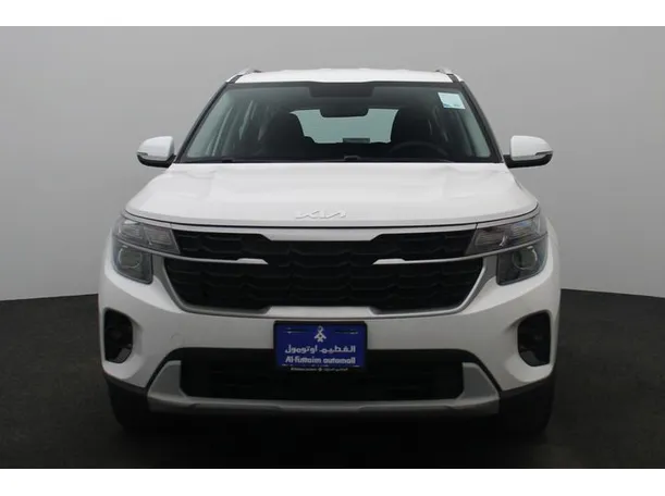 Car image 11