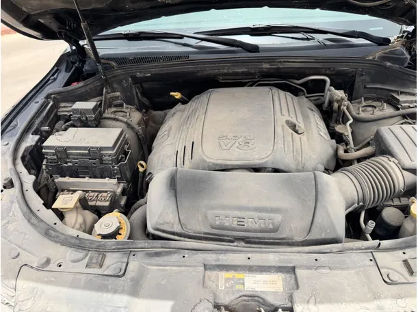 Car image 23