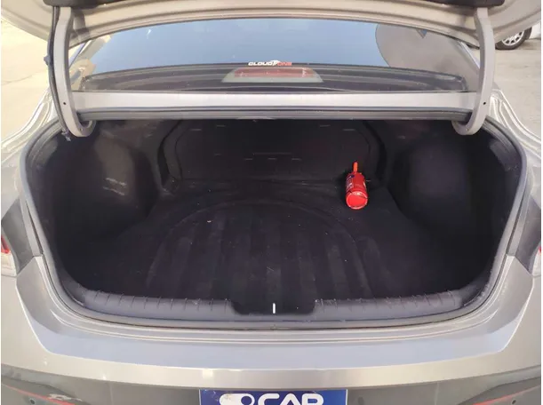 Car image 26