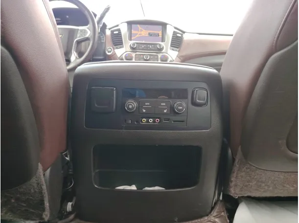 Car image 28