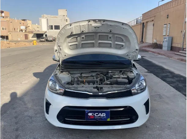 Car image 23